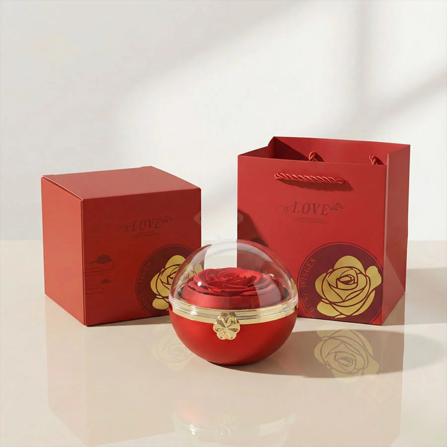 BOÎTE LOVE BLOSSOM AVEC COLLIER COEUR PERSONNALISE