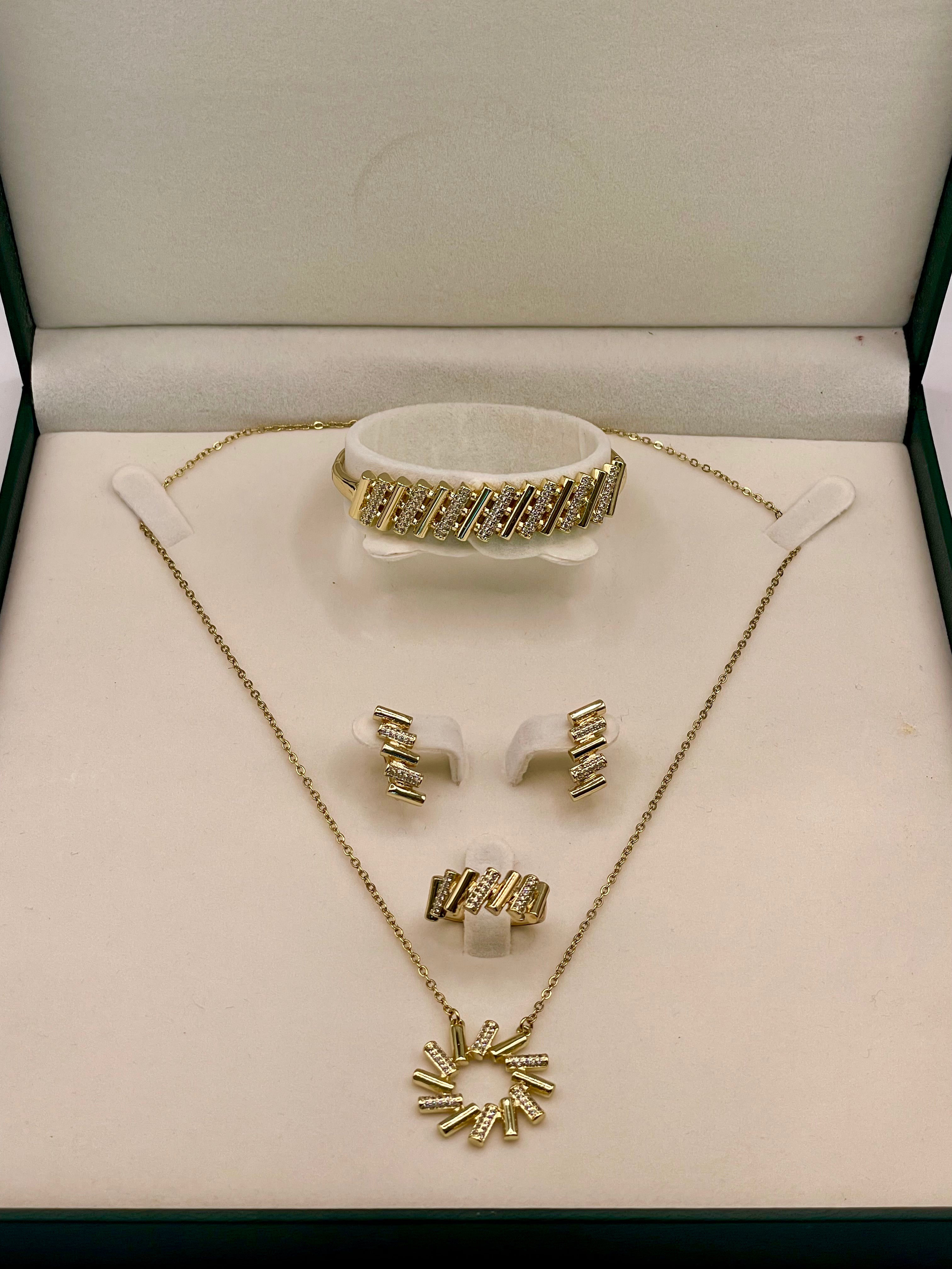 ENSEMBLE DOREE PIERRE